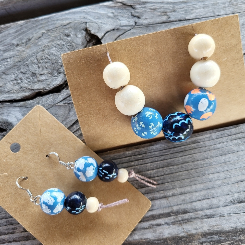 New handmade Necklace and earrings set
